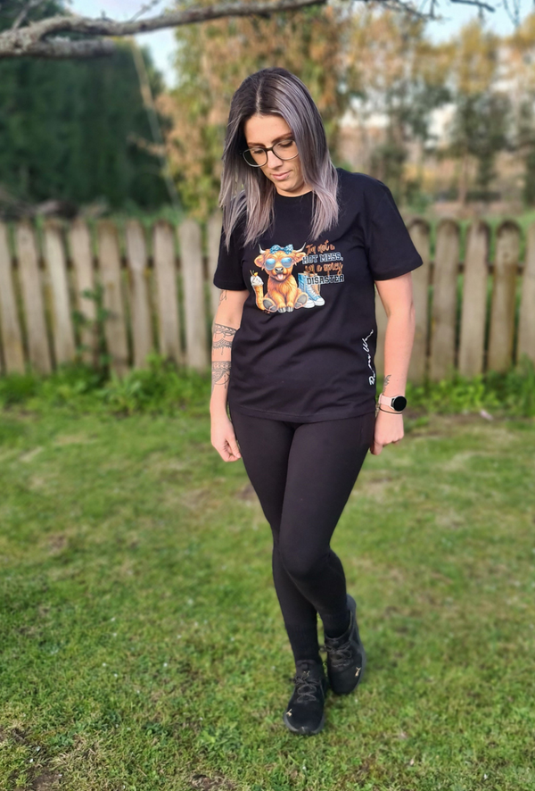 I'm not a hot mess I'm a spicy disaster 🔥